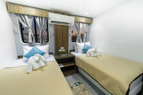 Yacht Anahi - Twin cabin